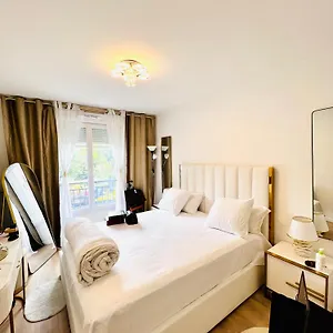  Séjour chez l'habitant Les Residences De Djibril France